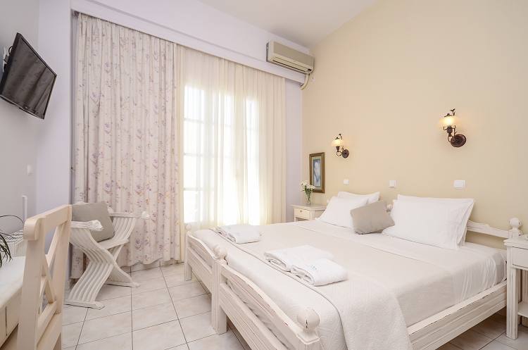 Naxos Hotel Kymata