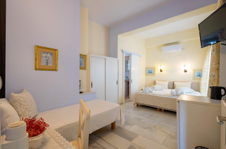 Standard Rooms at Hotel Kymata