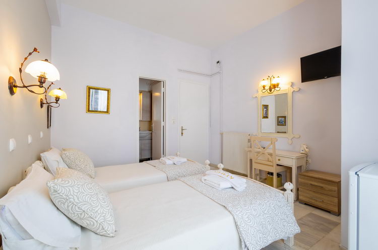 Standard Rooms at Hotel Kymata