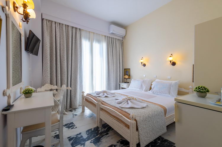 Standard Rooms at Hotel Kymata
