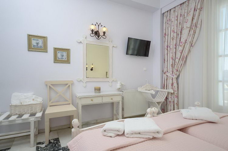 Standard Rooms at Hotel Kymata