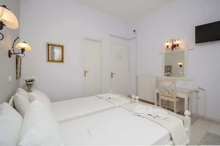 Standard Rooms at Hotel Kymata